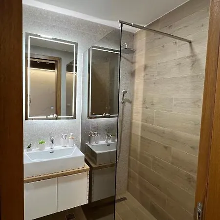 Nova Planina Djokic شقة